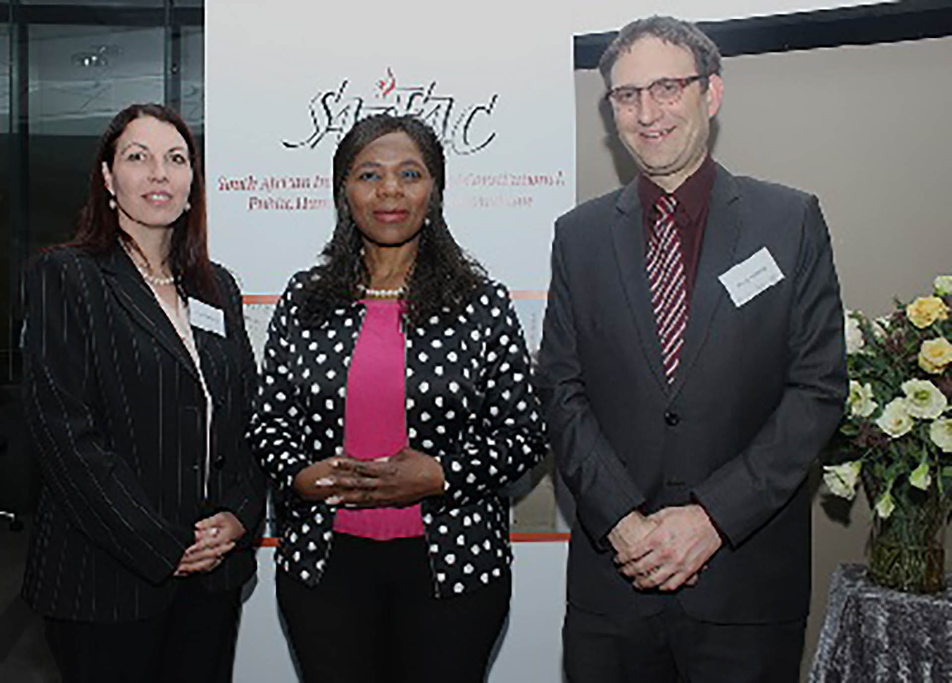 Public Protector, Adv Thuli Madonsela engages with law experts at UJ