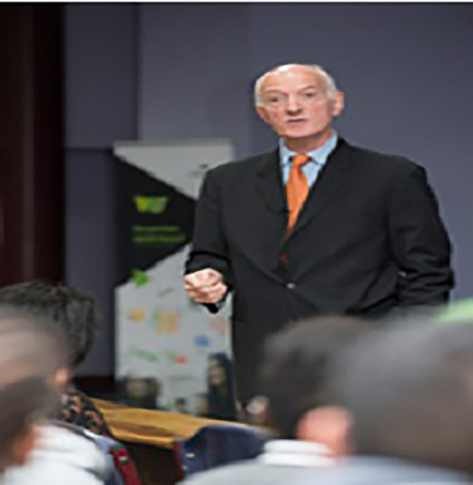 SA Constitutional Court Judge, Edwin Cameron inspires first-year Law students at UJ