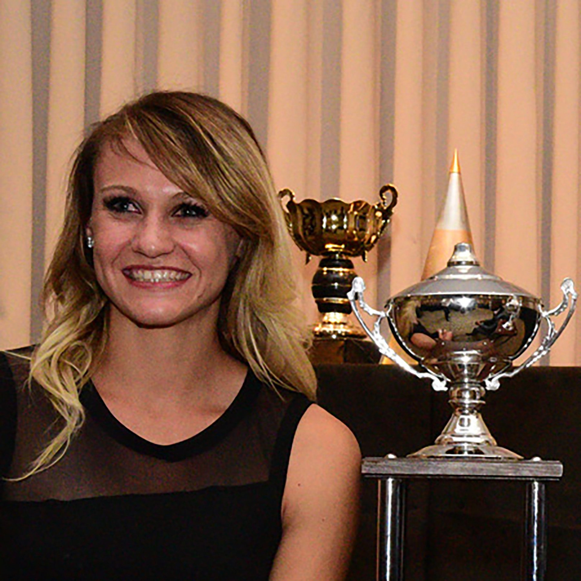 BEd in Senior Phase and FET Teaching student Lynique Prinsloo honoured as UJ sports star of the year