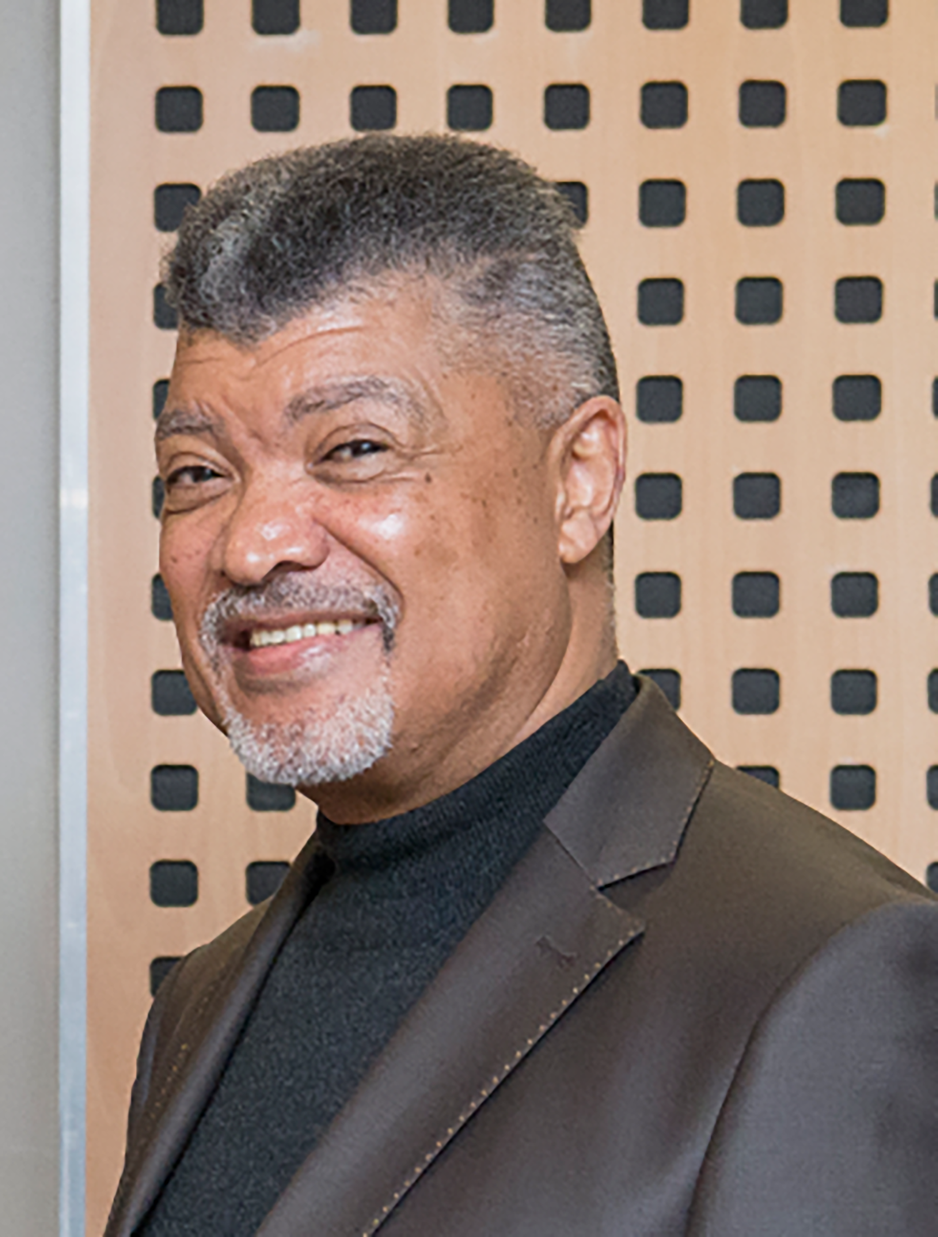 UJ’s Vice-Chancellor, Prof Ihron Rensburg to receive honorary doctoral degree from UWI