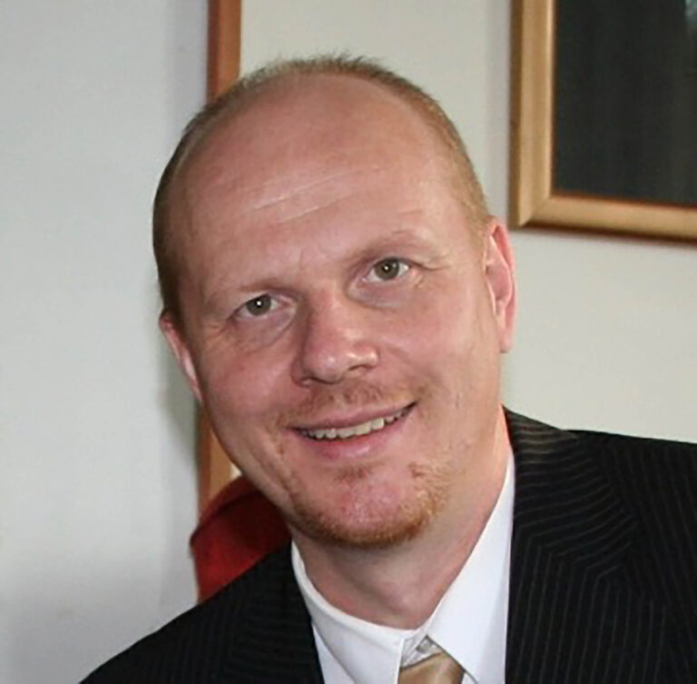 Distinguished Visiting Professor Jarkko Saarinen awarded The Order of the White Rose of Finland