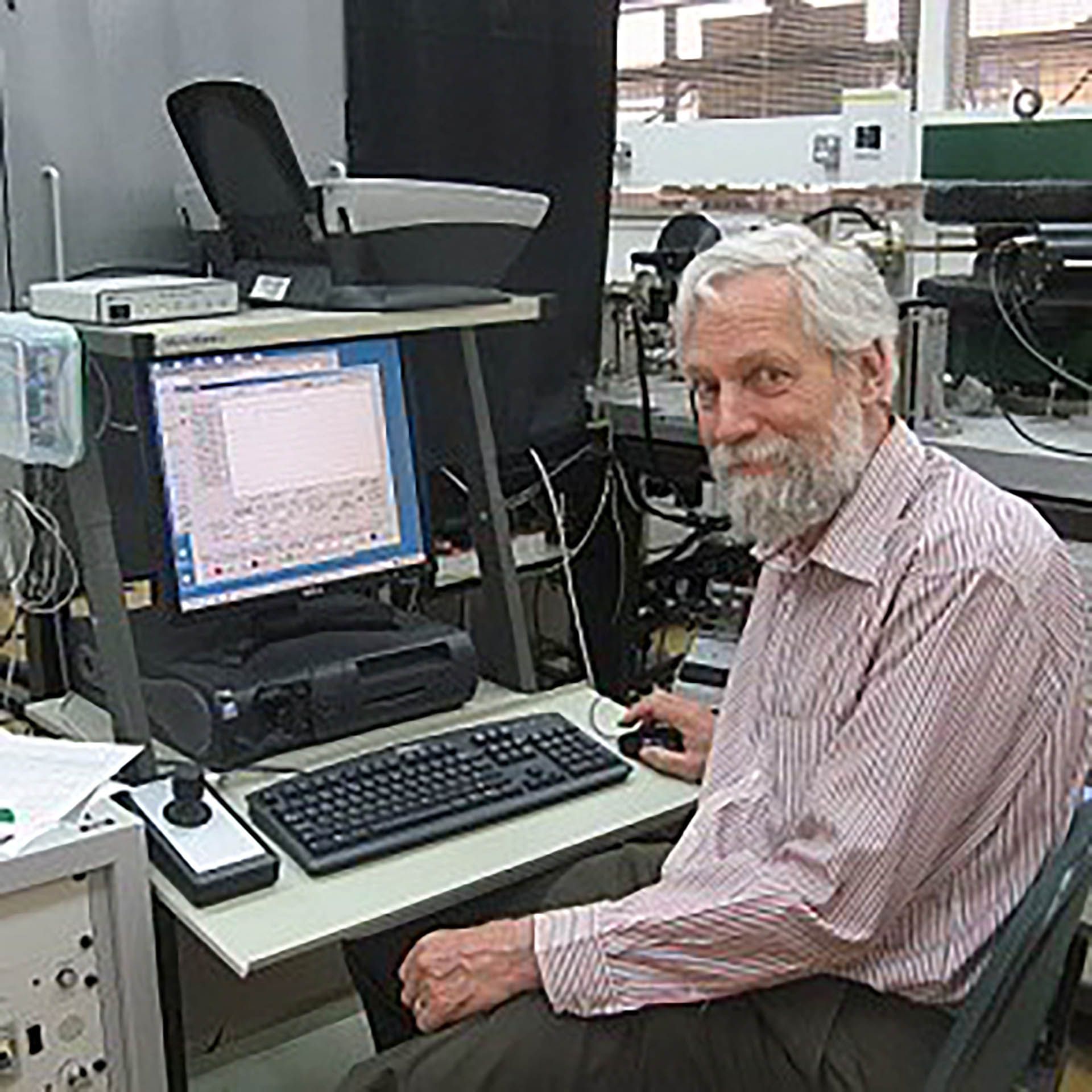 From a comet to Homo naledi: UJ boasts SA’s most advanced isotope dating expertise and equipment