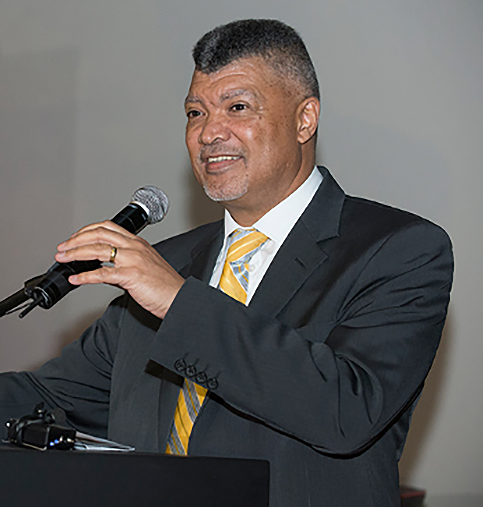 Uj Vice Chancellor Ihron Rensburg