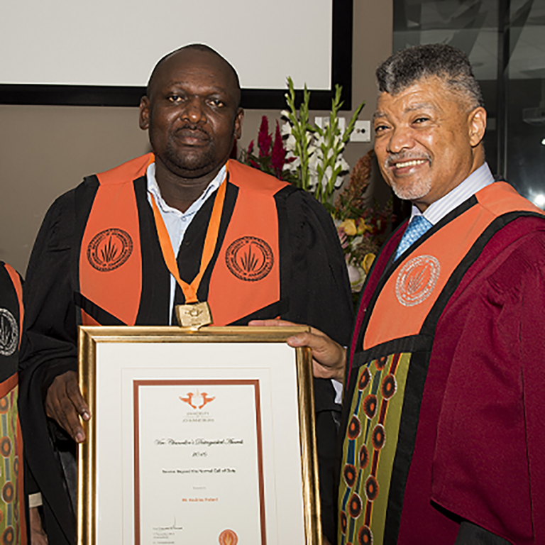 UJ celebrates outstanding teaching and research excellence with 2016 VC Awards
