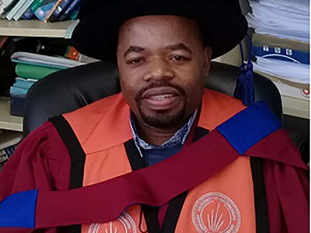 ‘Sending money home reduces poverty in South Africa,’ finds UJ PhD graduate