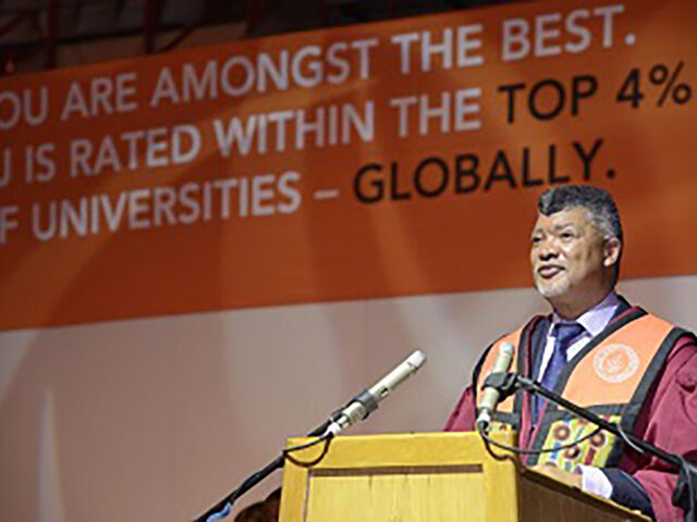 UJ Vice-Chancellor welcomes first-years of 2014
