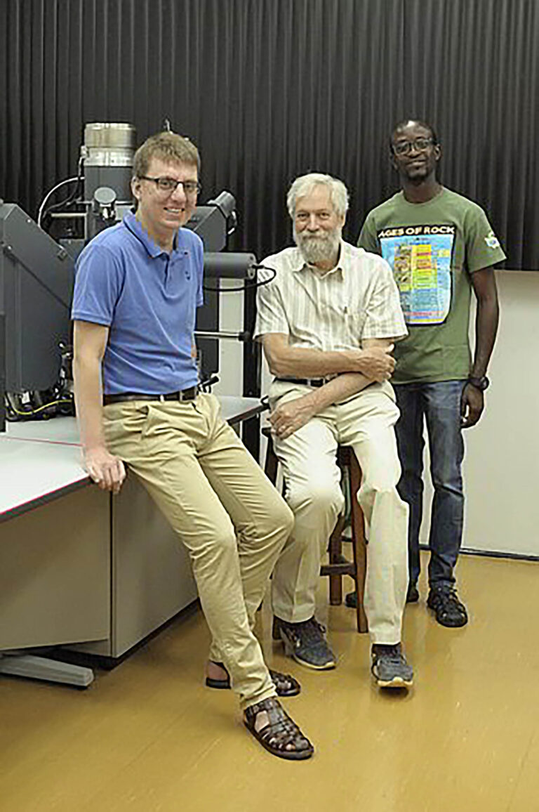 UJ’s newest A-rated researcher shows Hypatia stone questions formation of solar system