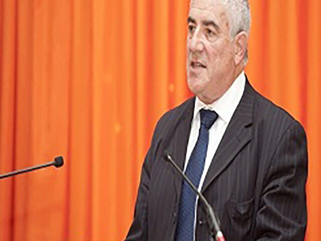 UJ honours Jay Naidoo and Ghandi Badela with Ellen Kuzwayo award