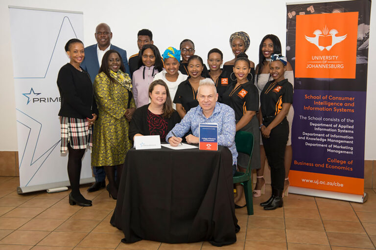 School of Consumer Intelligence and Information Systems, College of Business and Economics, CLINCHES R1,5M SUPPORT