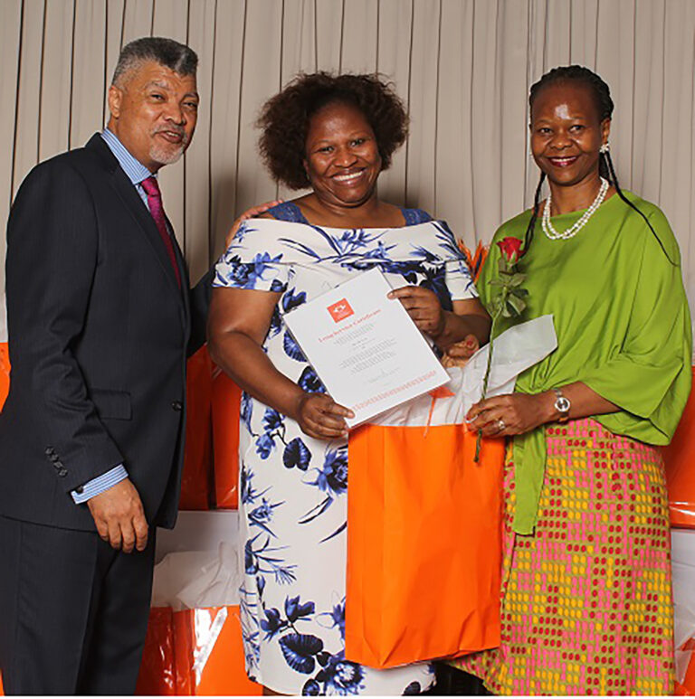 308 UJ staff celebrated for their long academic and support service