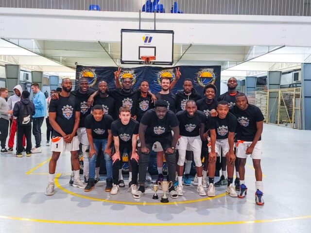Senior basketball team crowned 2022 ICSL champions