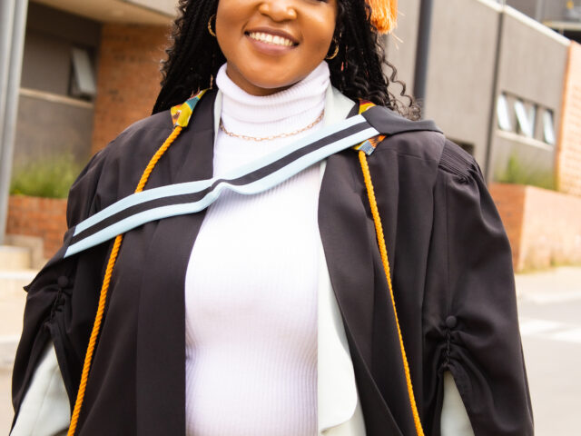 Christine, Bolatito, Hannah, Kayla, Nyiko & Tshegofatso graduate cum laude for their undergraduate degrees! Halala! We salute you as the Department of Strategic Communication!