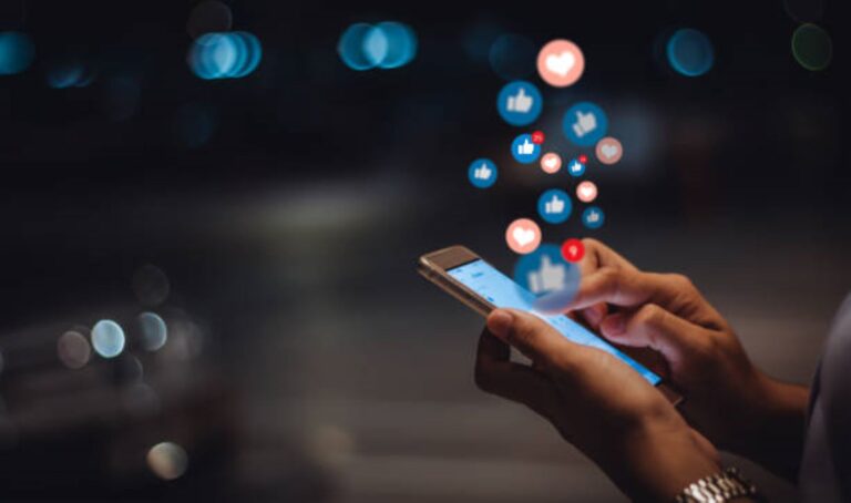 UJ soars to the Top of SA’s Facebook University Rankings, achieving global recognition