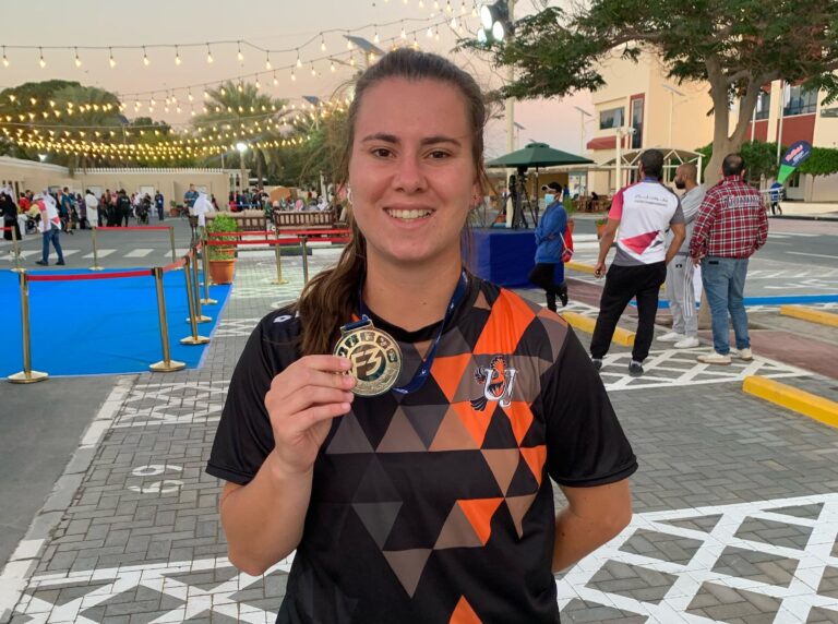 A new African record throw earns Yane van der Merwe silver medal in F44 class in Dubai