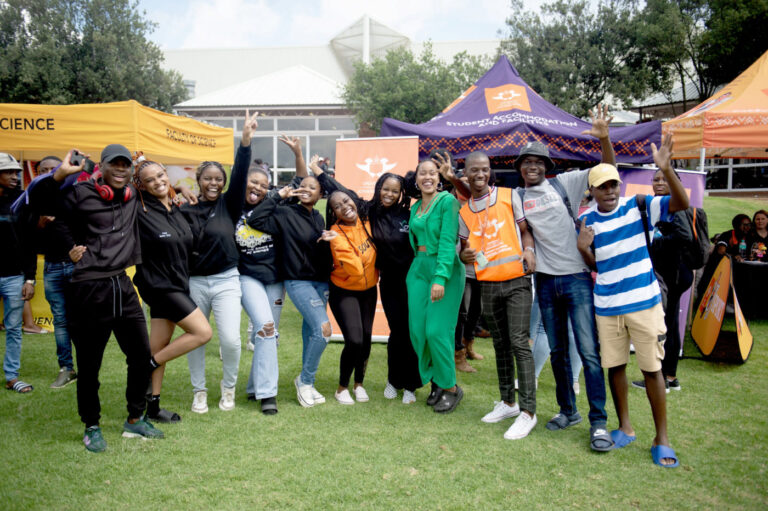 UJ strengthens community ties: Engagement Day unveils innovative projects