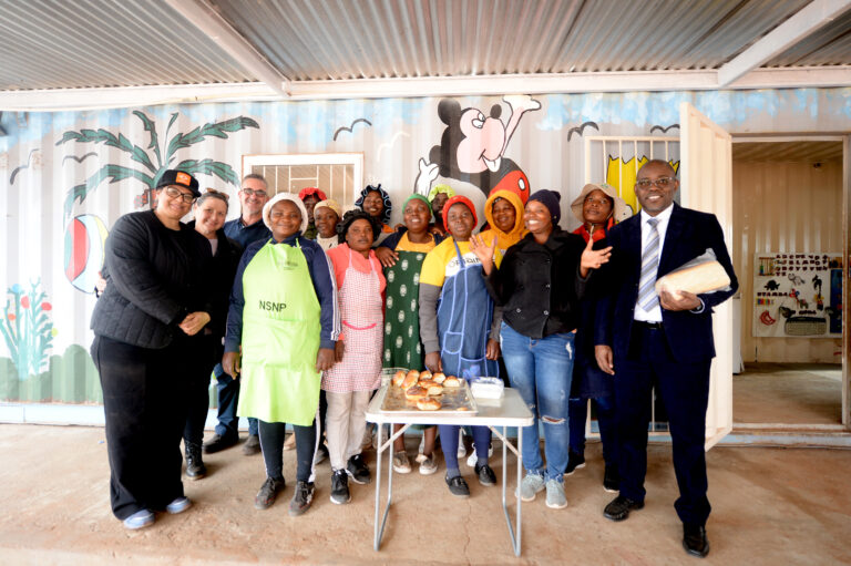 Gwakwani Bakery: Baking with the Sun 