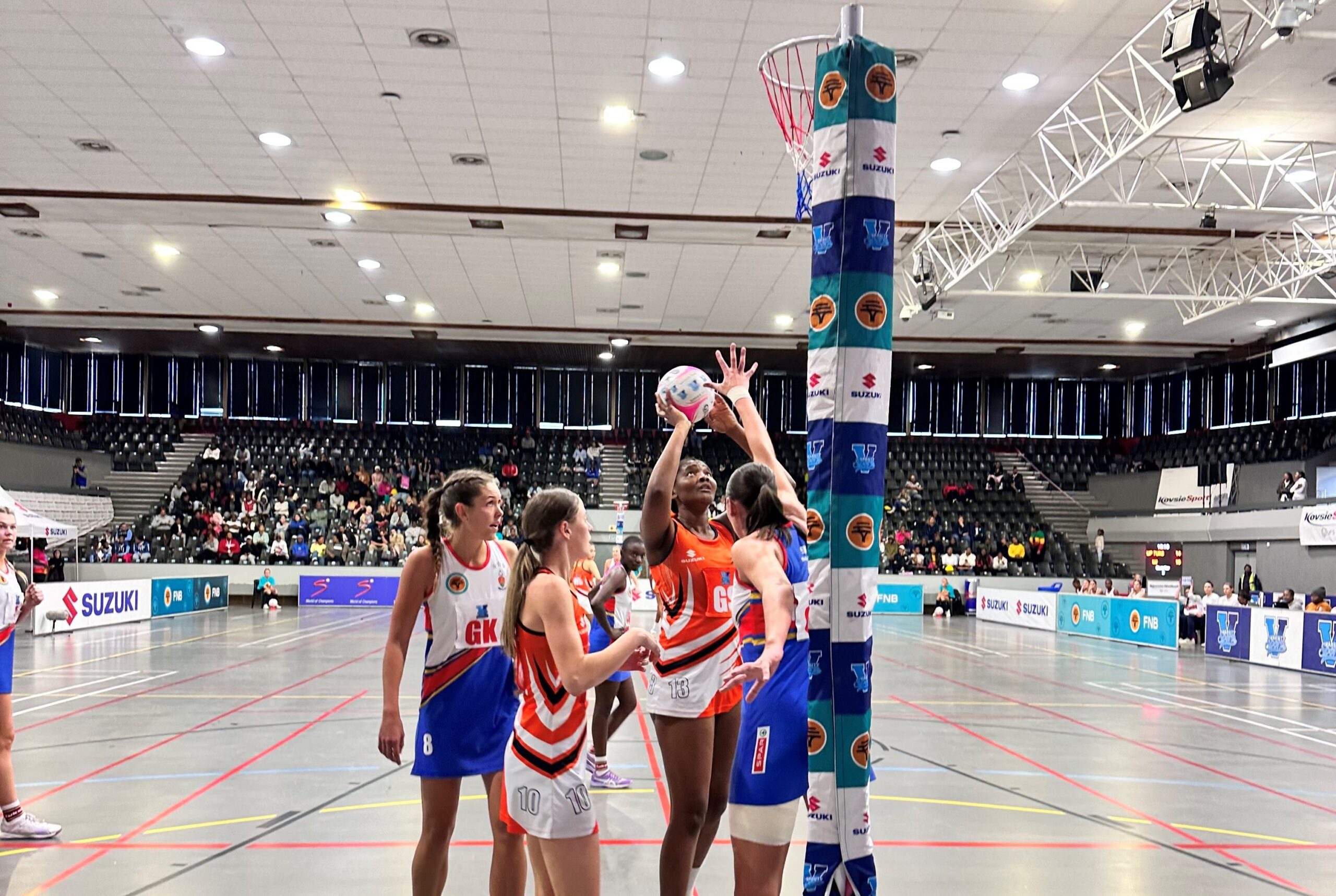 UJ’s Goal Shooter, Muhluri Hlatshwayo, scores in the FNB Varsity Netball 7th fixture between UJ and UP Tuks.