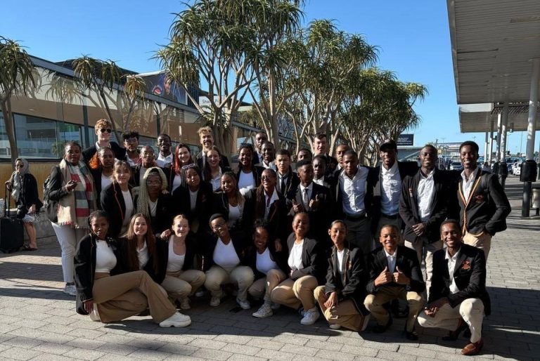 UJ Rowing Club teams earn silver and bronze at USSA championships