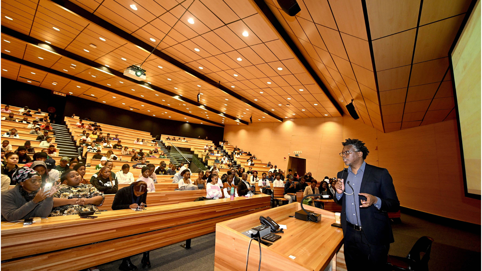 Advocate Tembeka Ngcukaitobi - guest lecture