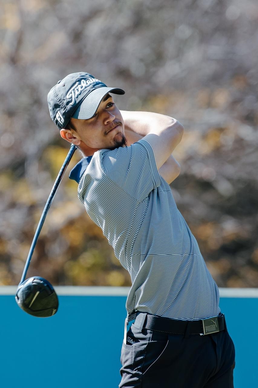 Kayle Wykes an emerging young professional golfer studying at UJ