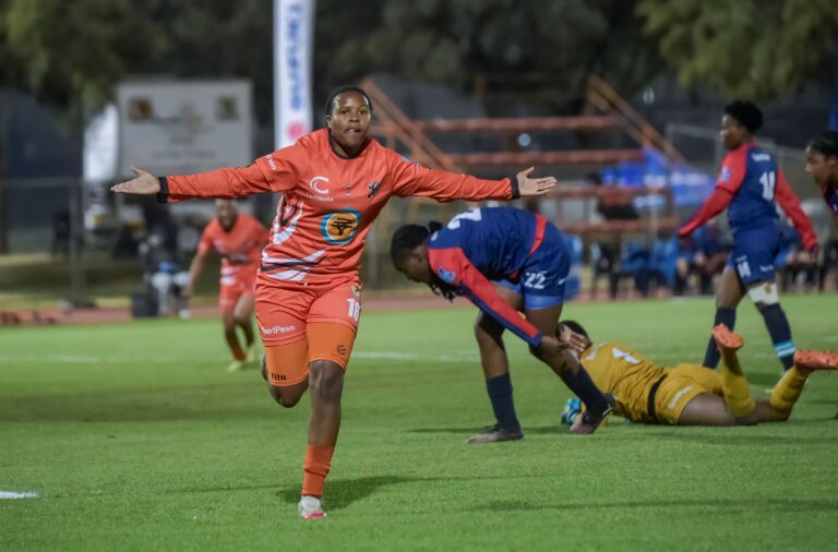 UJ Senior Women’s Team defeat TUT to meet UWC in Varsity Football final