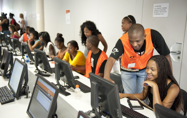 UJ drives innovation to meet record demand for study space through digital registration and online learning