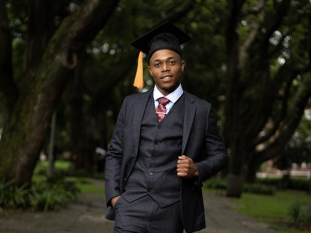 UJ Law Celebrates LLB Graduate and Law Mentor Sabelo Khuzwayo