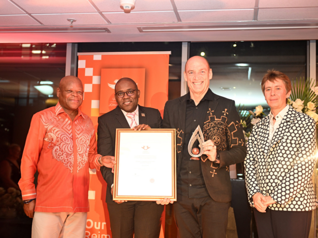 UJ Alumnus and Grammy winner Wouter Kellerman receives Order of Ikhamanga from President Ramaphosa