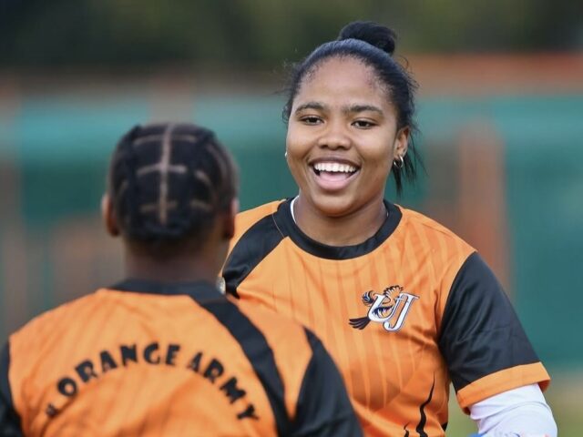 Two UJ female players walk away winners at Lions Cricket Awards