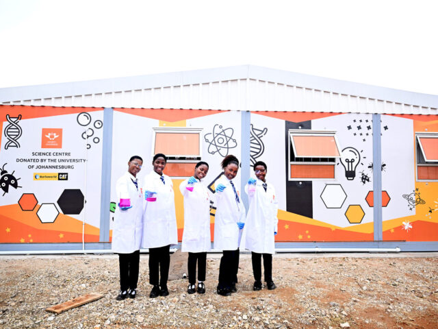 New science centre inspires learners as UJ and Barloworld partner to transform STEM education