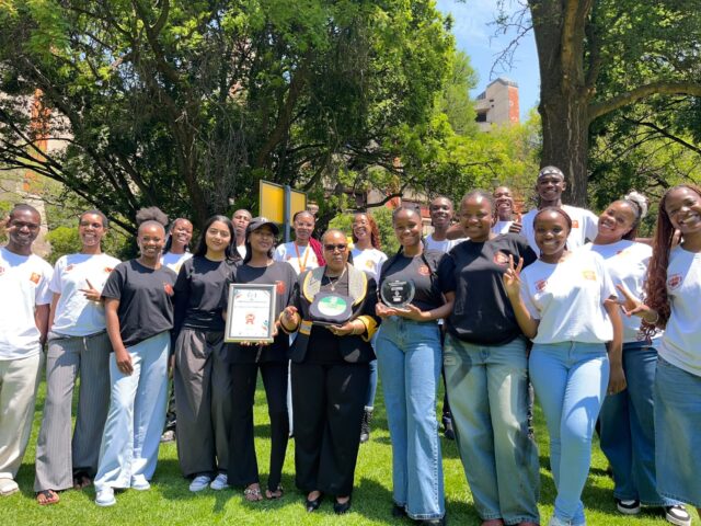 UJ ReaBala Reading Club wins national awards at FundaMzantsi competition